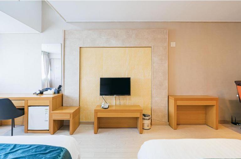 R&T Hotel Чечжу Екстер'єр фото