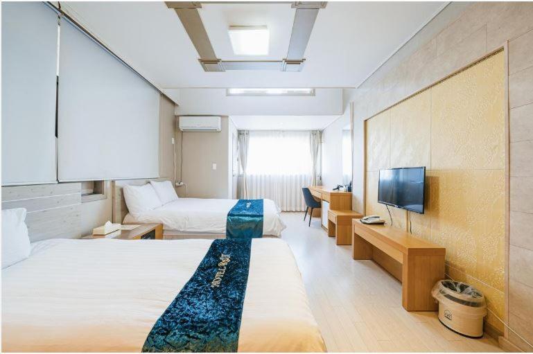 R&T Hotel Чечжу Екстер'єр фото